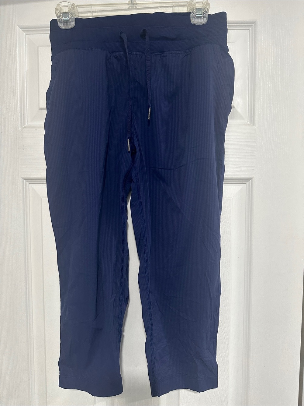 Lululemon dance studio cropped Pants